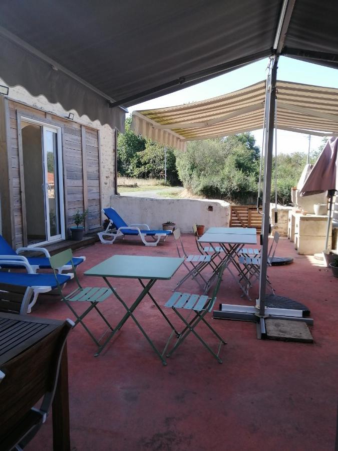 Chambres D'Hotes "La Source" Mareuil-sur-Lay Exterior foto